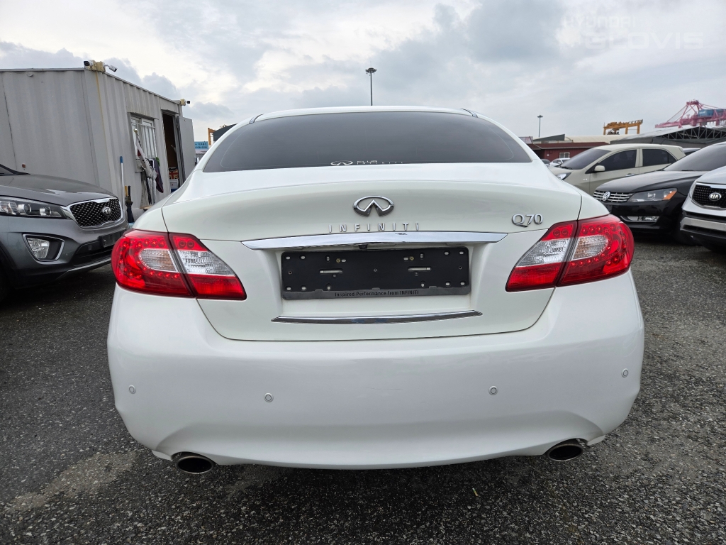 INFINITY Q70 3.0D