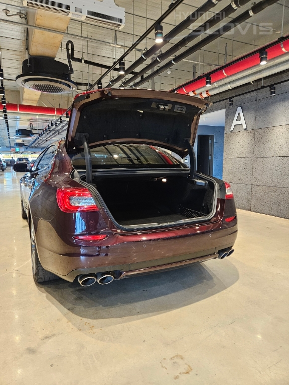 MASERATI Quattroporte (6th Generation) 3.0 Diesel
