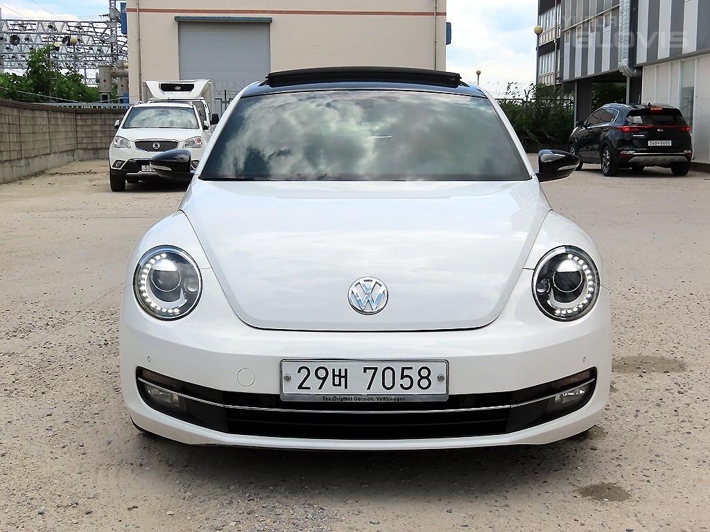 VOLKSWAGEN The Beetle 2.0 TDI