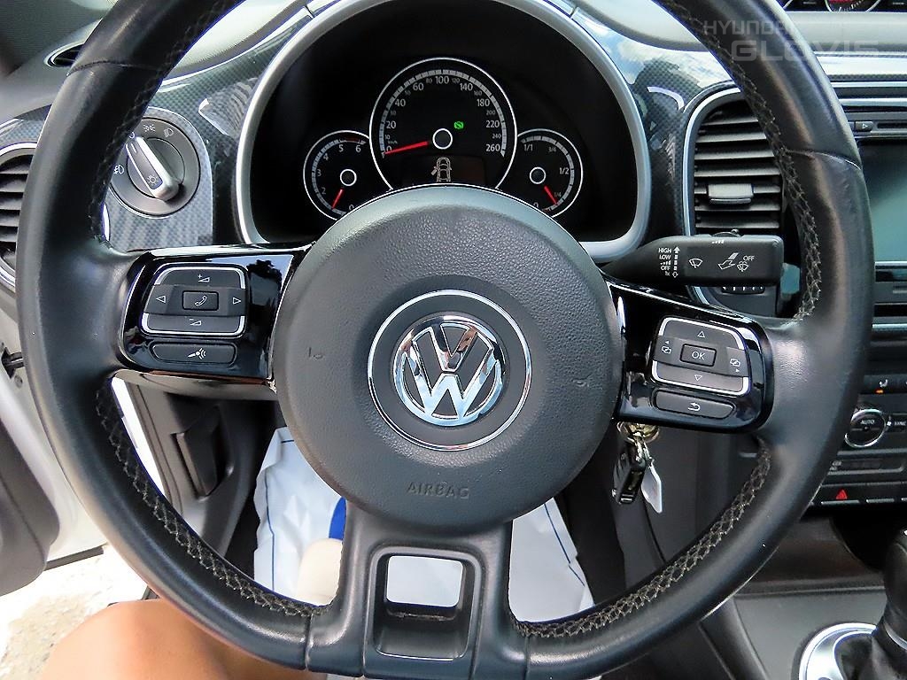 VOLKSWAGEN The Beetle 2.0 TDI
