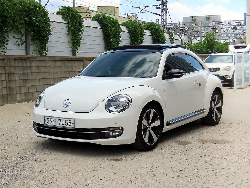 VOLKSWAGEN The Beetle 2.0 TDI