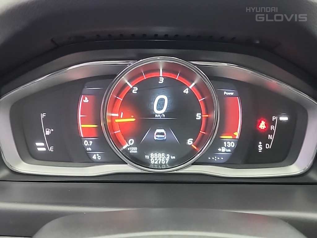VOLVO XC70 D4