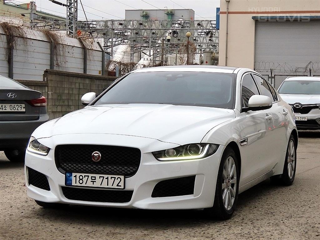 JAGUAR XE 2.0 20t
