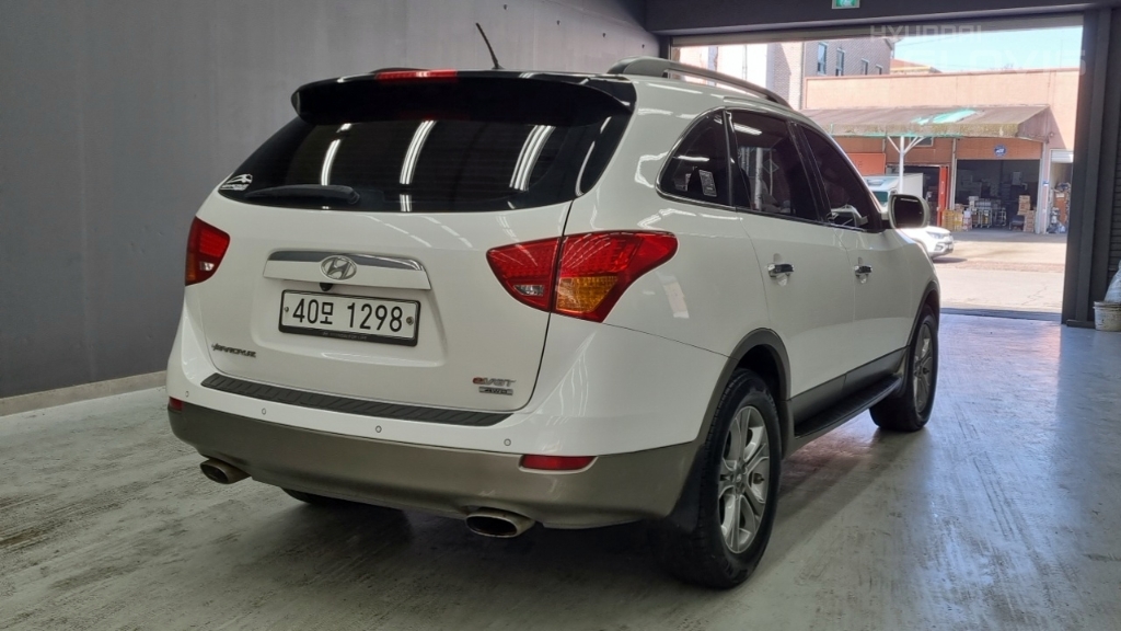 HYUNDAI Veracruz Diesel 4WD