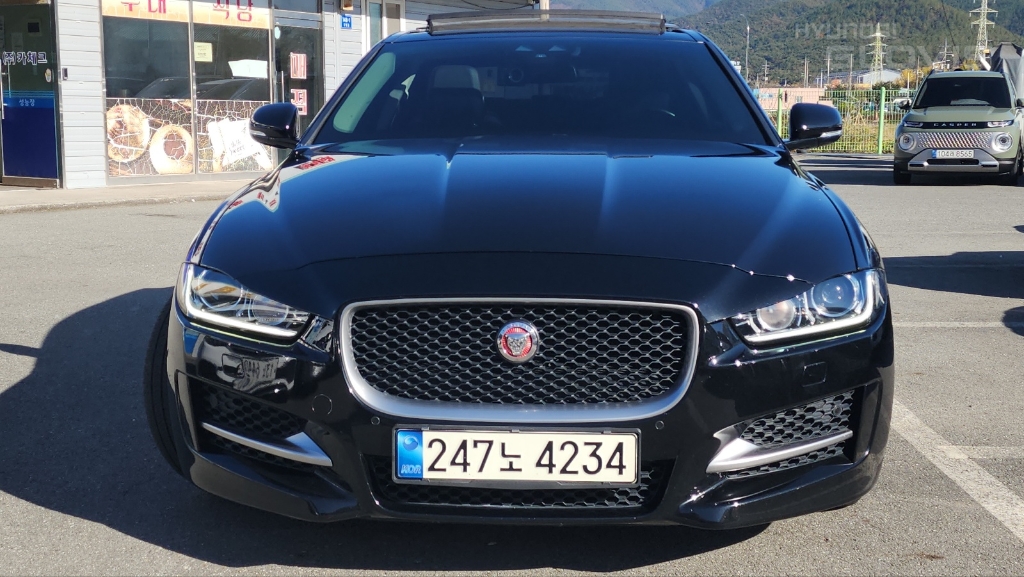 JAGUAR XE 2.0 20d