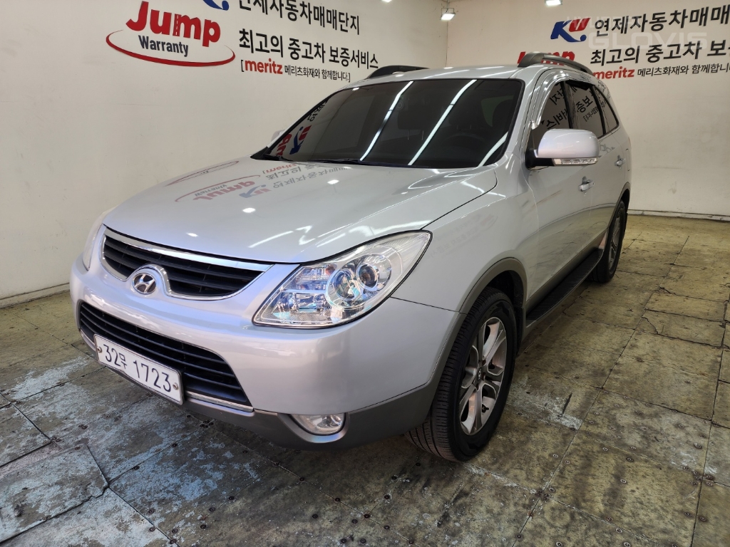 HYUNDAI Veracruz Diesel 2WD