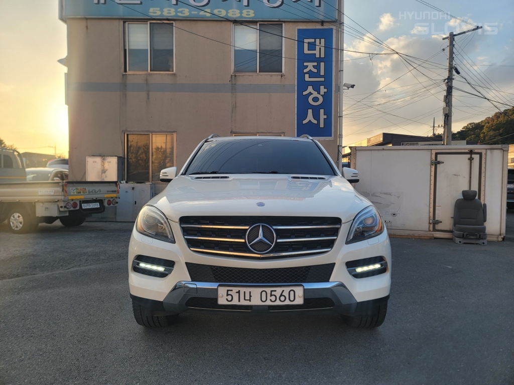 BENZ M-Class (3rd Generation) ML350 BlueTEC 4Matic