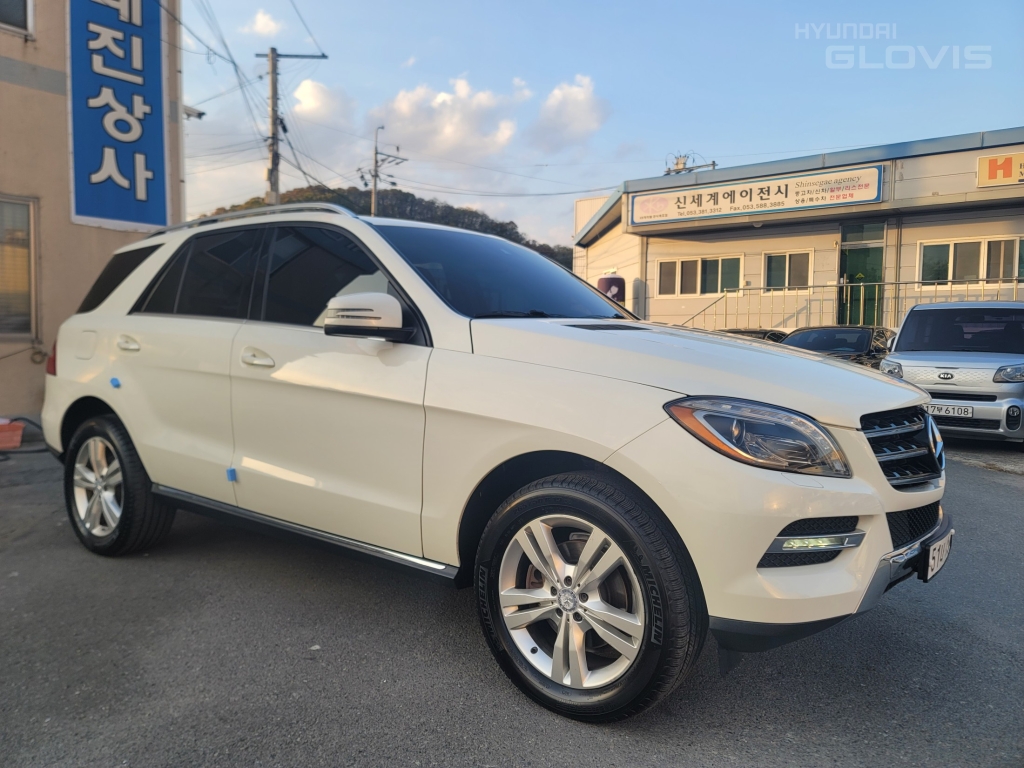 BENZ M-Class (3rd Generation) ML350 BlueTEC 4Matic