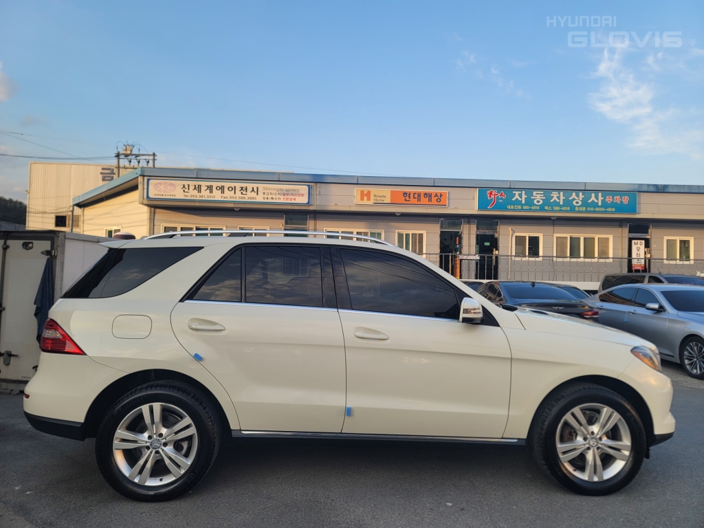 BENZ M-Class (3rd Generation) ML350 BlueTEC 4Matic