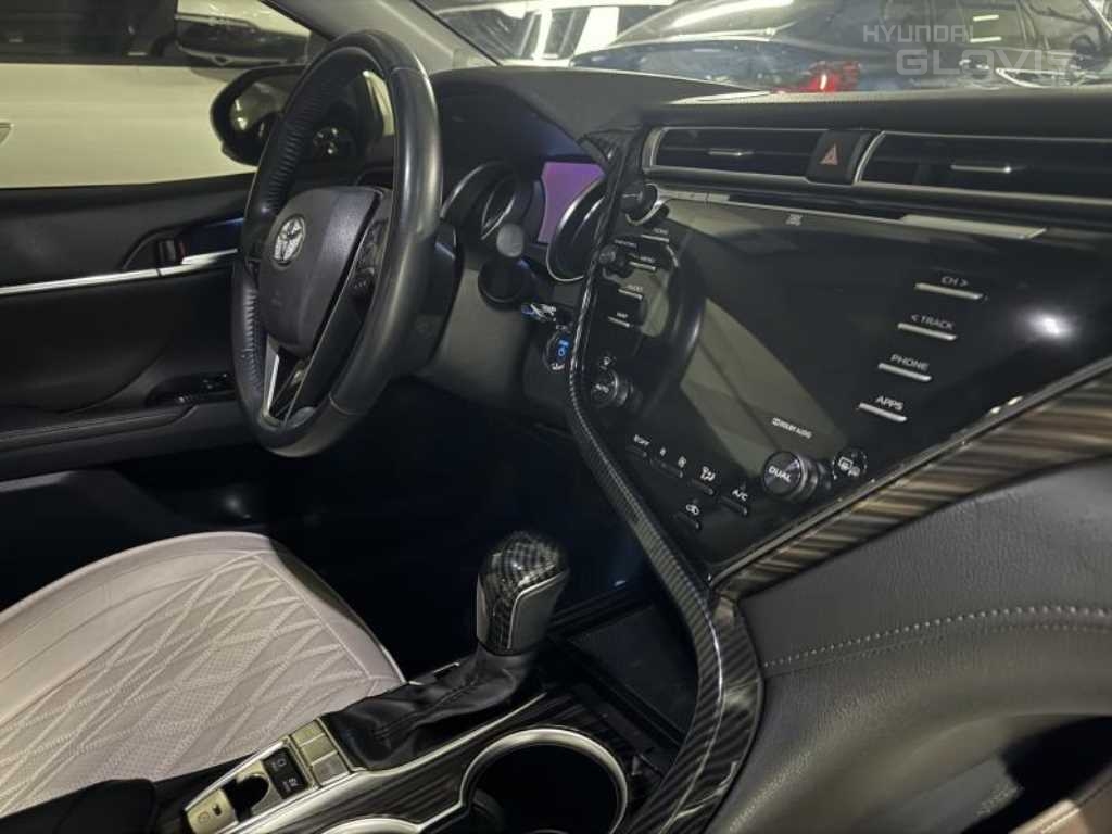 TOYOTA Camry (10th Generation) 2.5 Hybrid