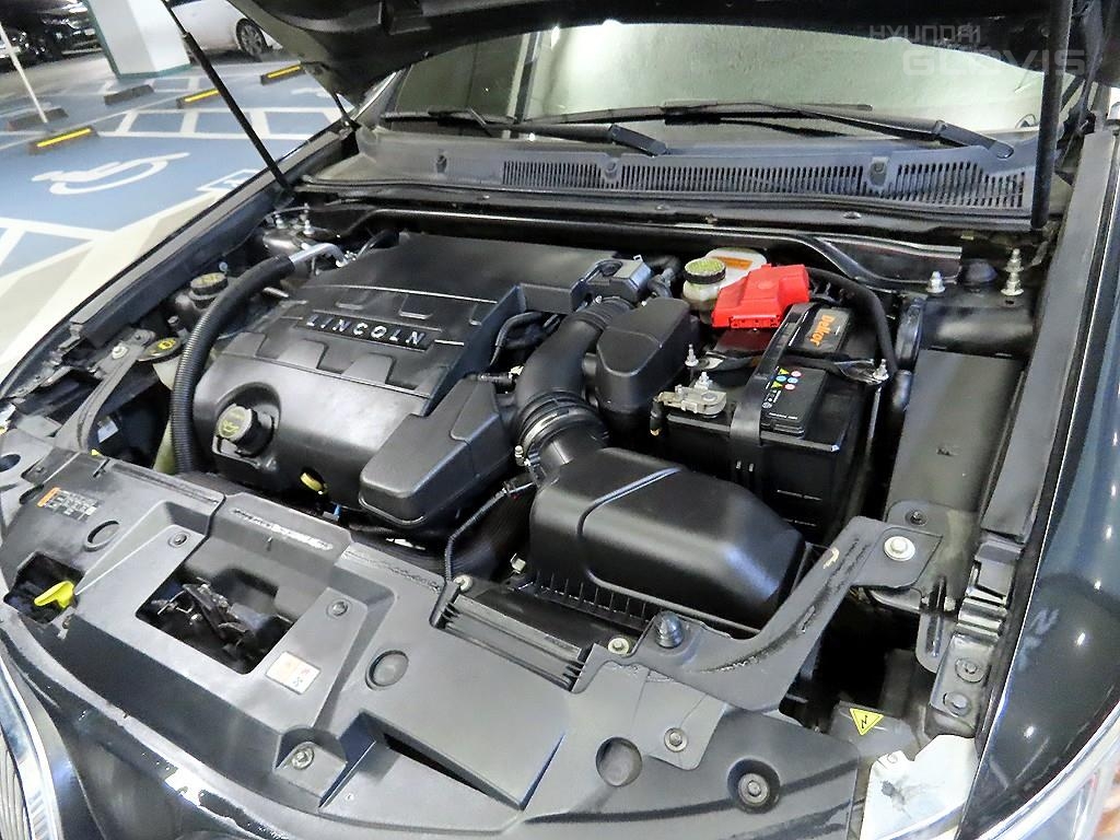 LINCOLN New MKS 3.7 FWD