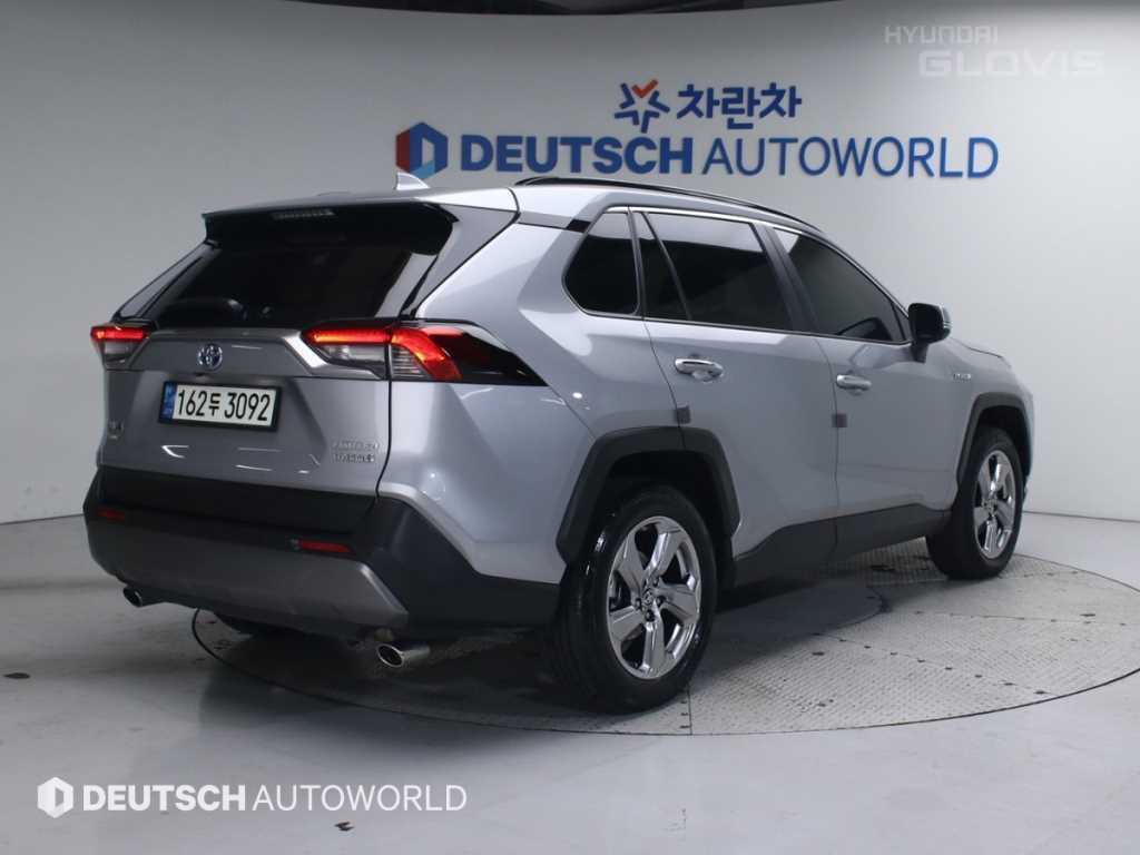 TOYOTA RAV4 (5th Generation) 2.5 AWD Hybrid