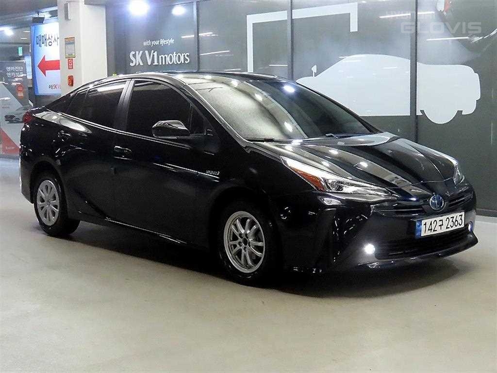 TOYOTA Prius (4th Generation) 1.8