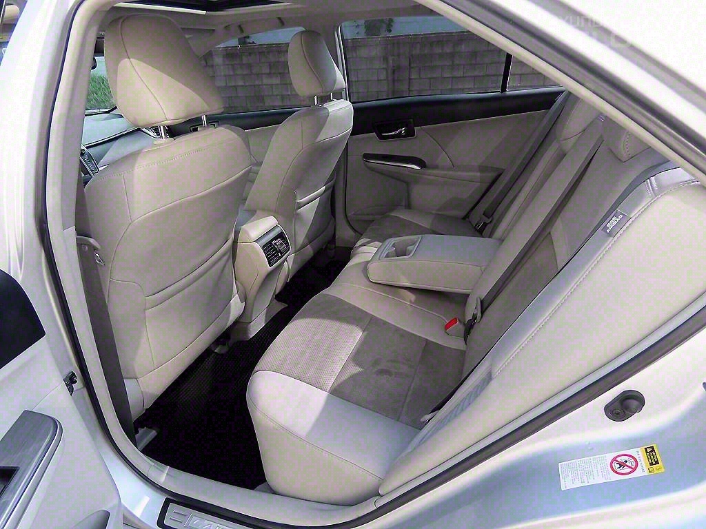 TOYOTA Camry (9th Generation) 2.5 Hybrid