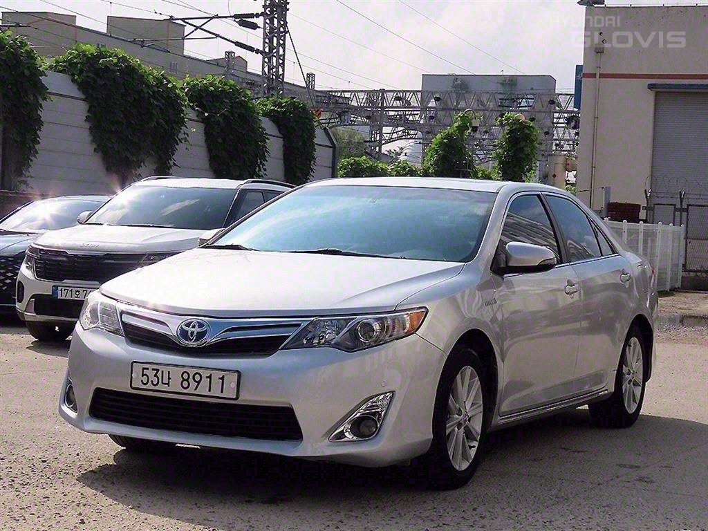 TOYOTA Camry (9th Generation) 2.5 Hybrid