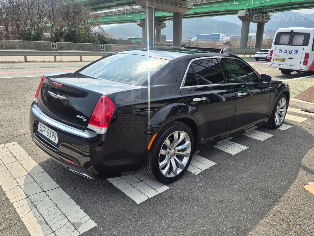 CHRYSLER 300C (2nd Generation) 3.6