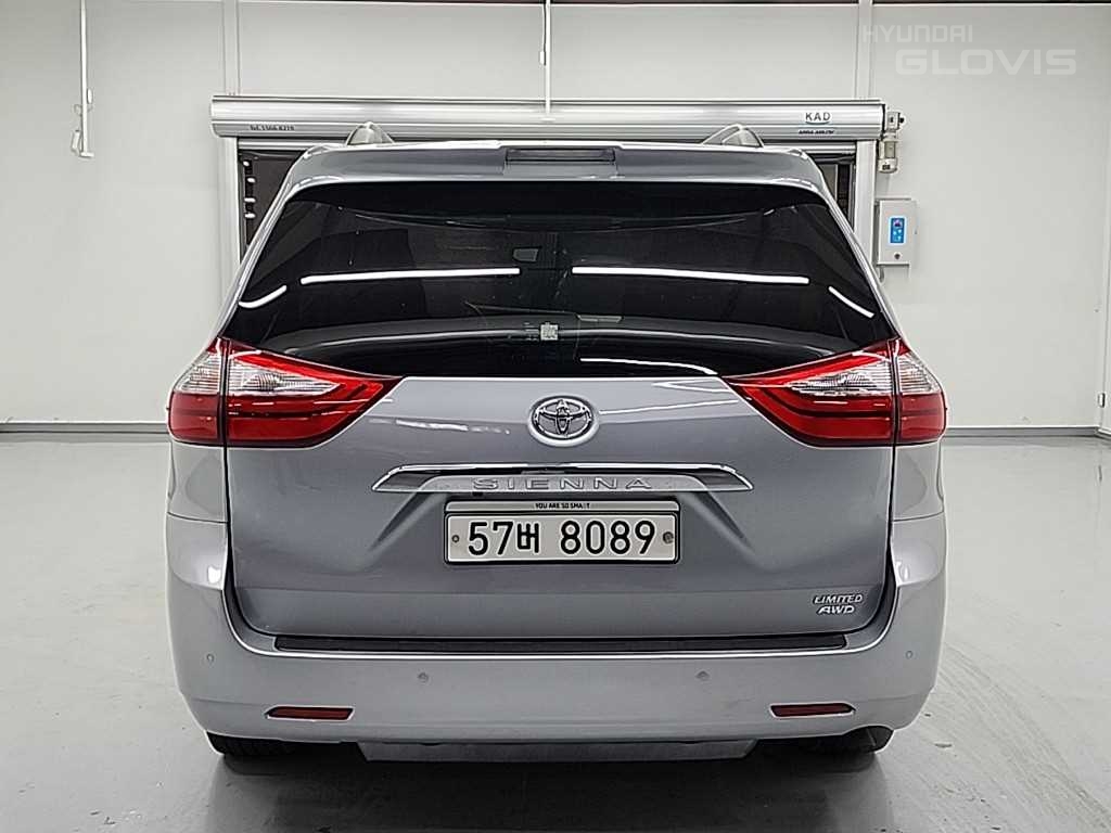 TOYOTA Sienna (3rd Generation) 3.5 AWD