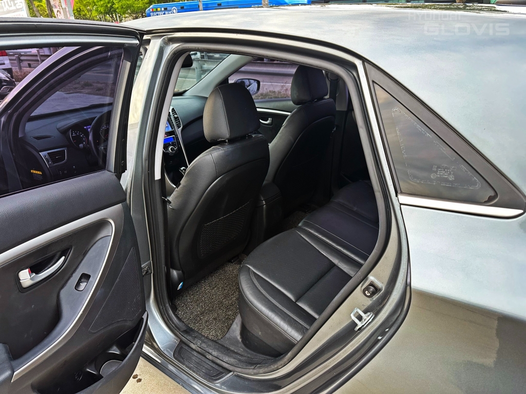 HYUNDAI The New I30 2.0 GDI
