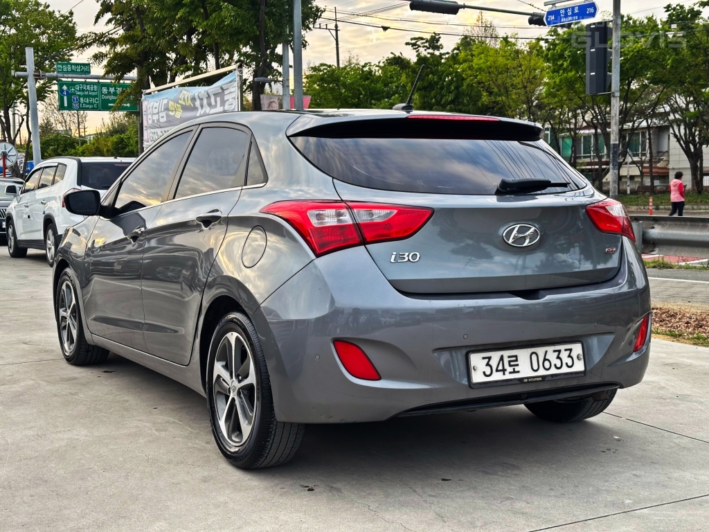 HYUNDAI The New I30 2.0 GDI