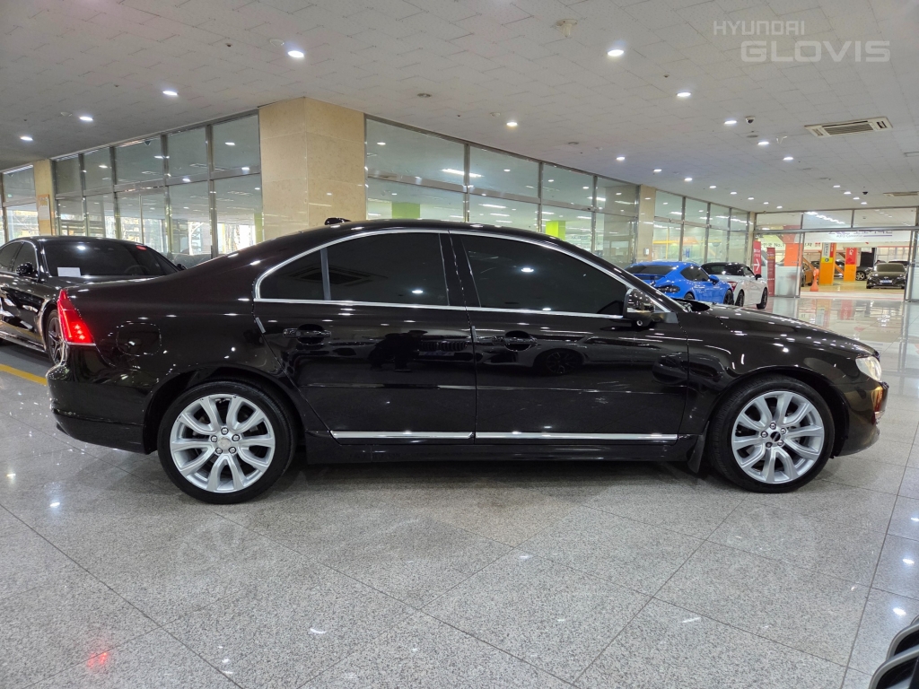 VOLVO S80 (2nd Generation) T5