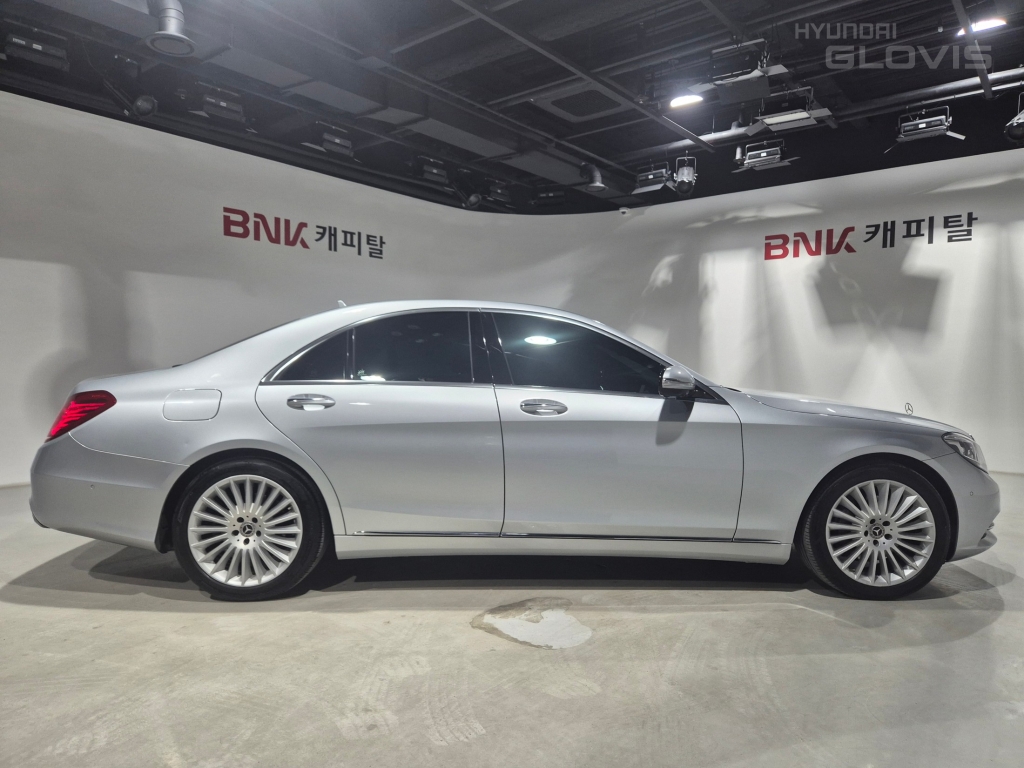 BENZ S-Class (6th Generation) S350 BlueTEC