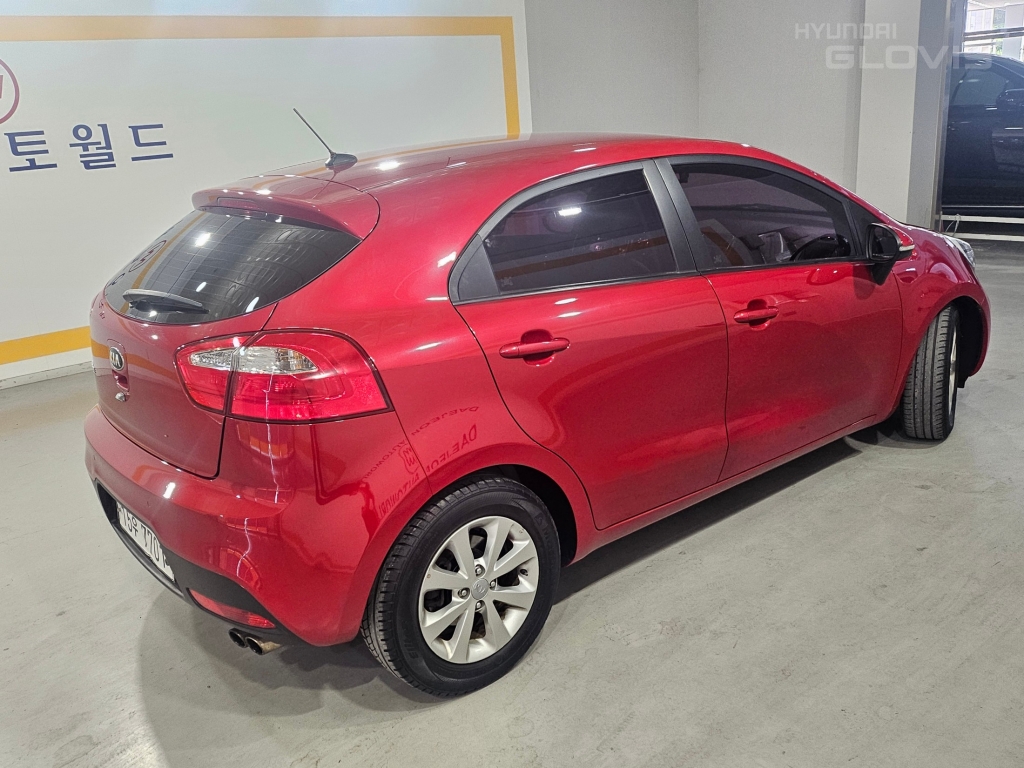 KIA All New Pride 5Door 1.6 GDI
