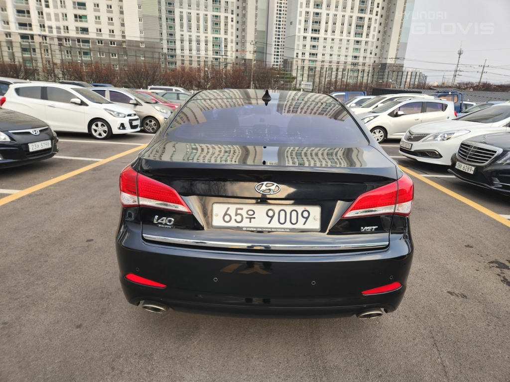 HYUNDAI I40 Saloon 1.7 VGT