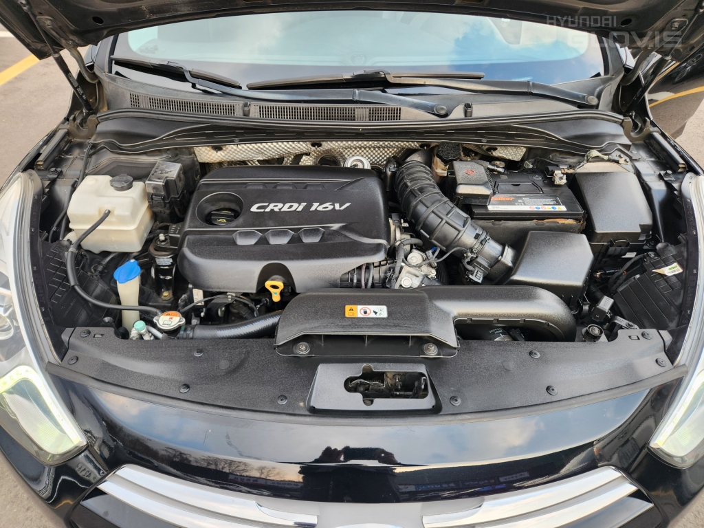 HYUNDAI I40 Saloon 1.7 VGT