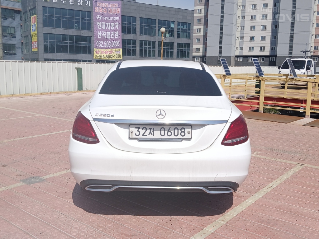 BENZ C-Class (4th Generation) C220 D