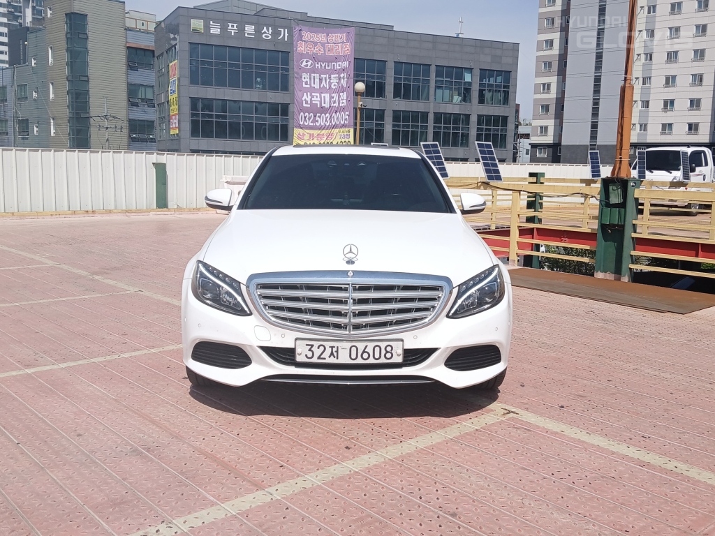 BENZ C-Class (4th Generation) C220 D