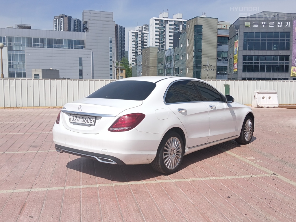 BENZ C-Class (4th Generation) C220 D