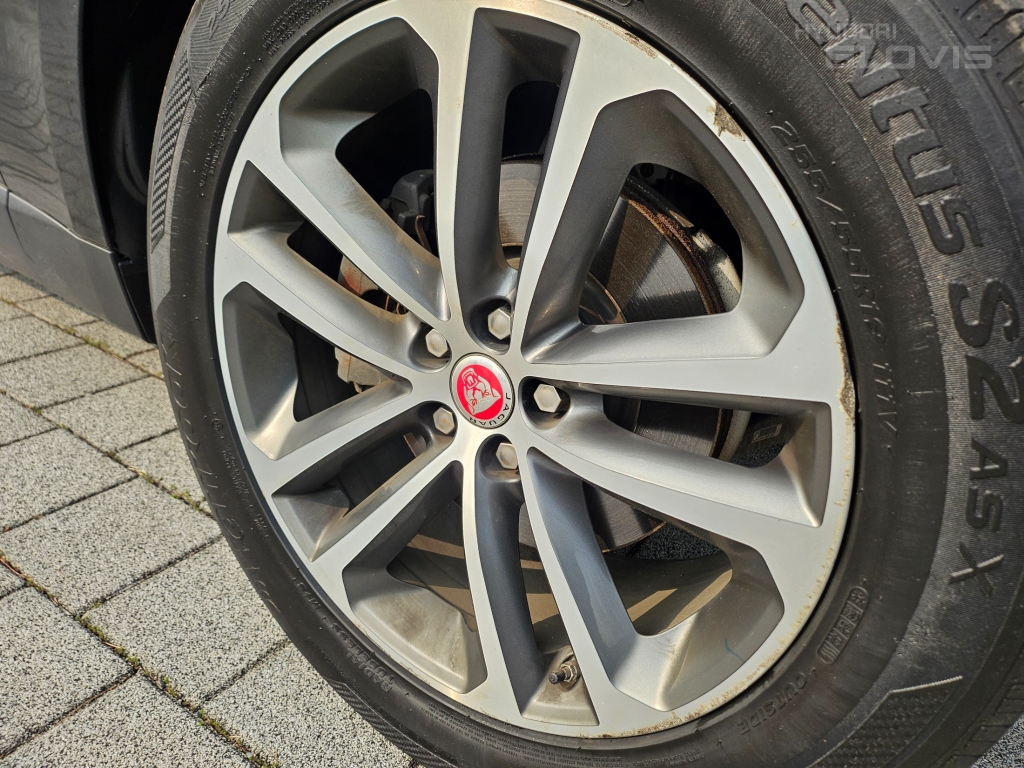 JAGUAR F-PACE 2.0 20d AWD