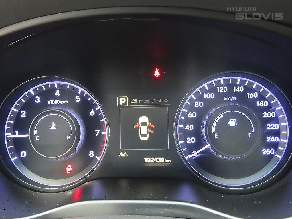 HYUNDAI Aslan G330