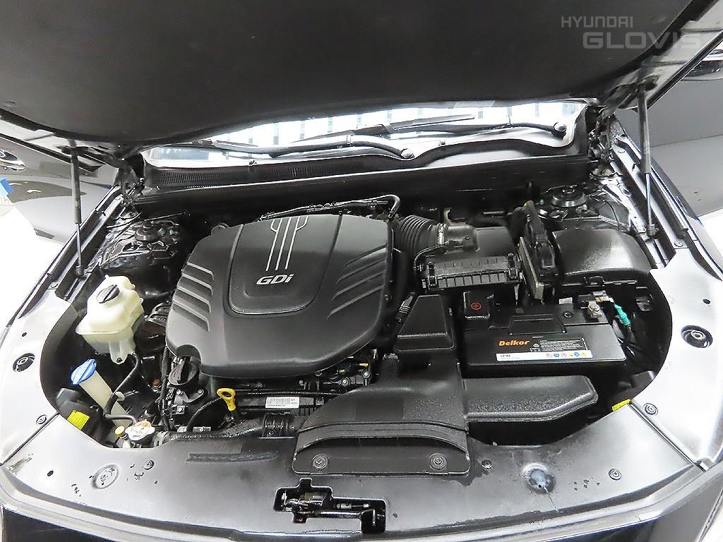 HYUNDAI Aslan G330