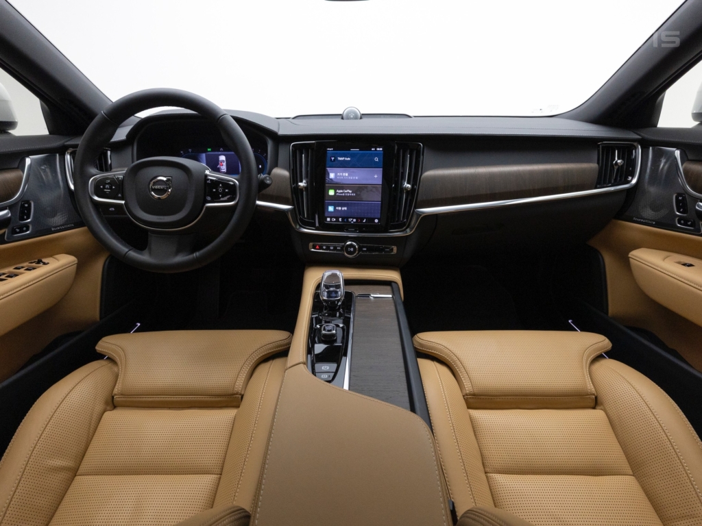 VOLVO V90 Cross Country 2.0 B5 AWD