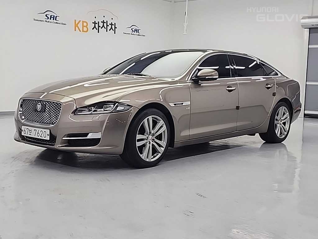 JAGUAR XJ (8th Generation) 3.0 SC LWB AWD
