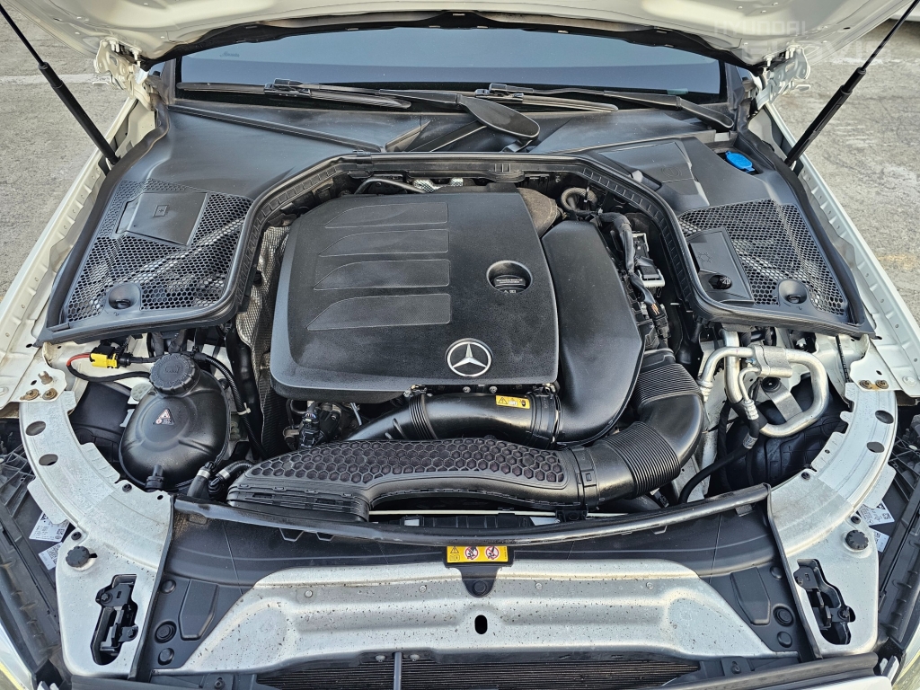 BENZ C-Class (4th Generation) C200