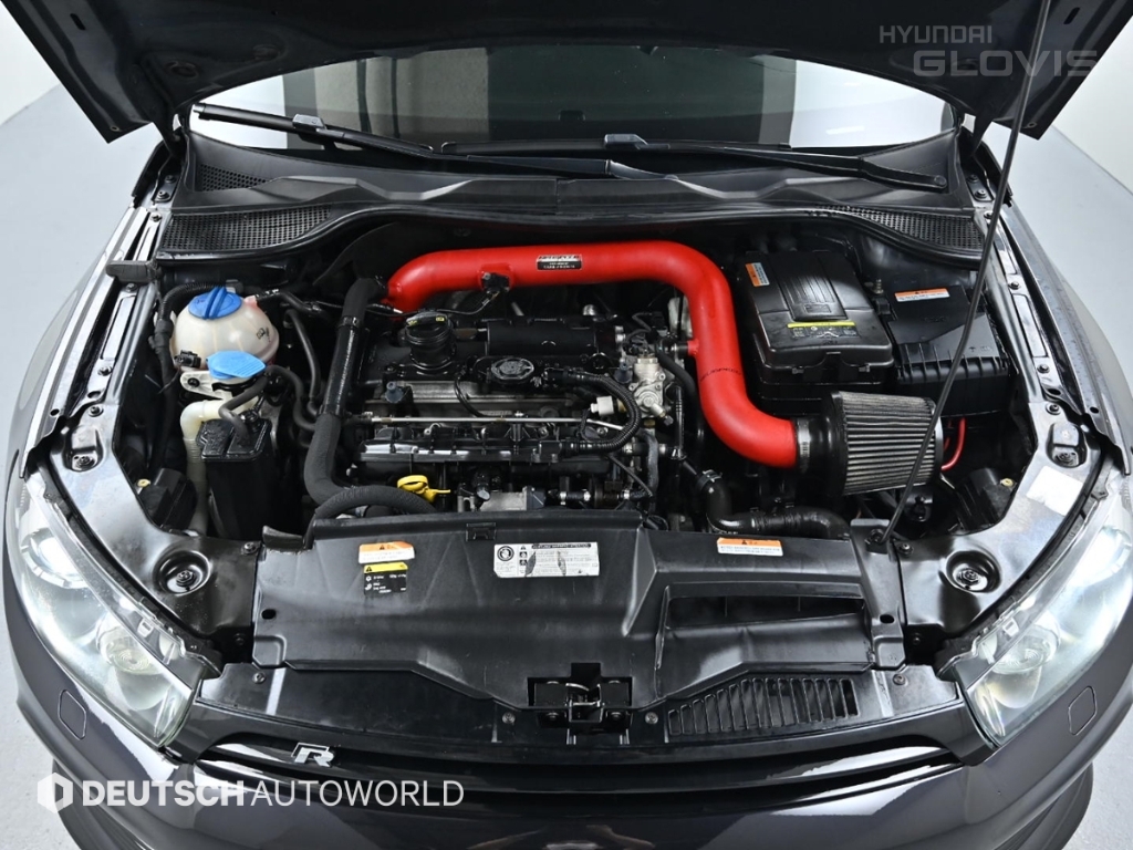 VOLKSWAGEN Scirocco (3rd Generation) 2.0 TSI