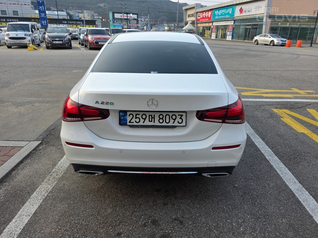 BENZ A-Class (4th Generation) A220 Sedan