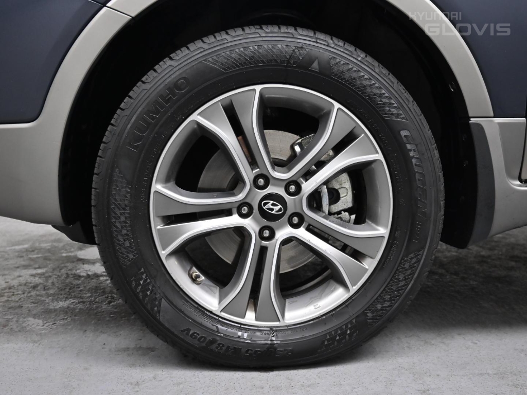 HYUNDAI Veracruz Diesel 4WD