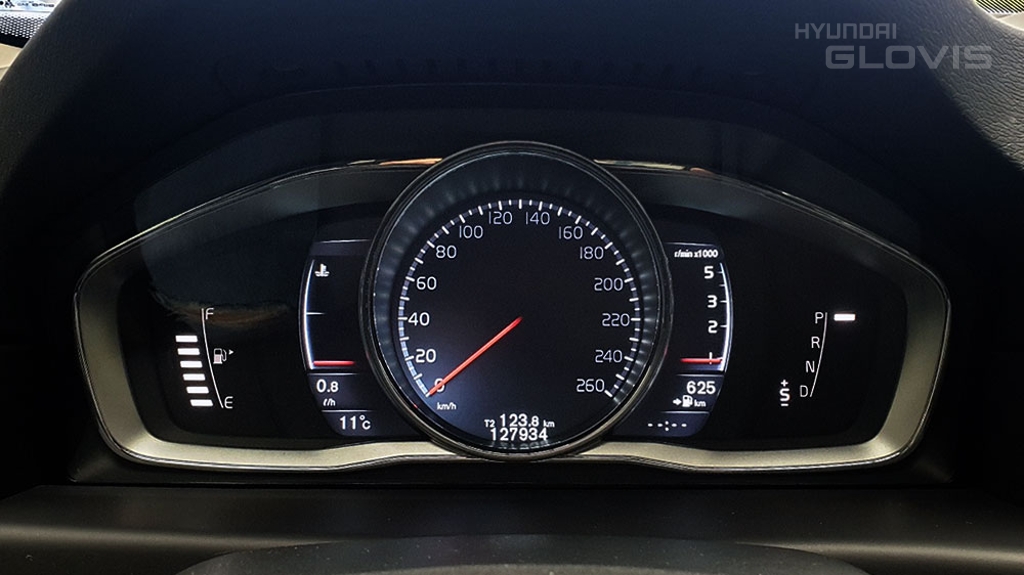 VOLVO S80 (2nd Generation) D2