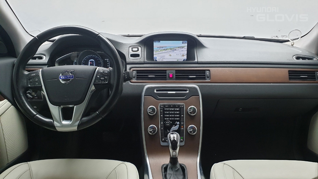 VOLVO S80 (2nd Generation) D2