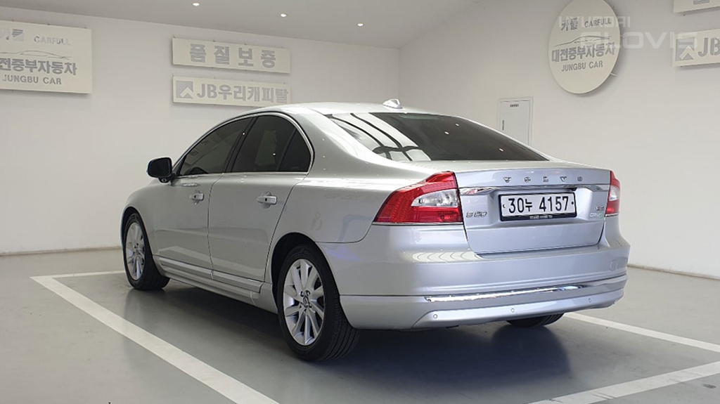 VOLVO S80 (2nd Generation) D2