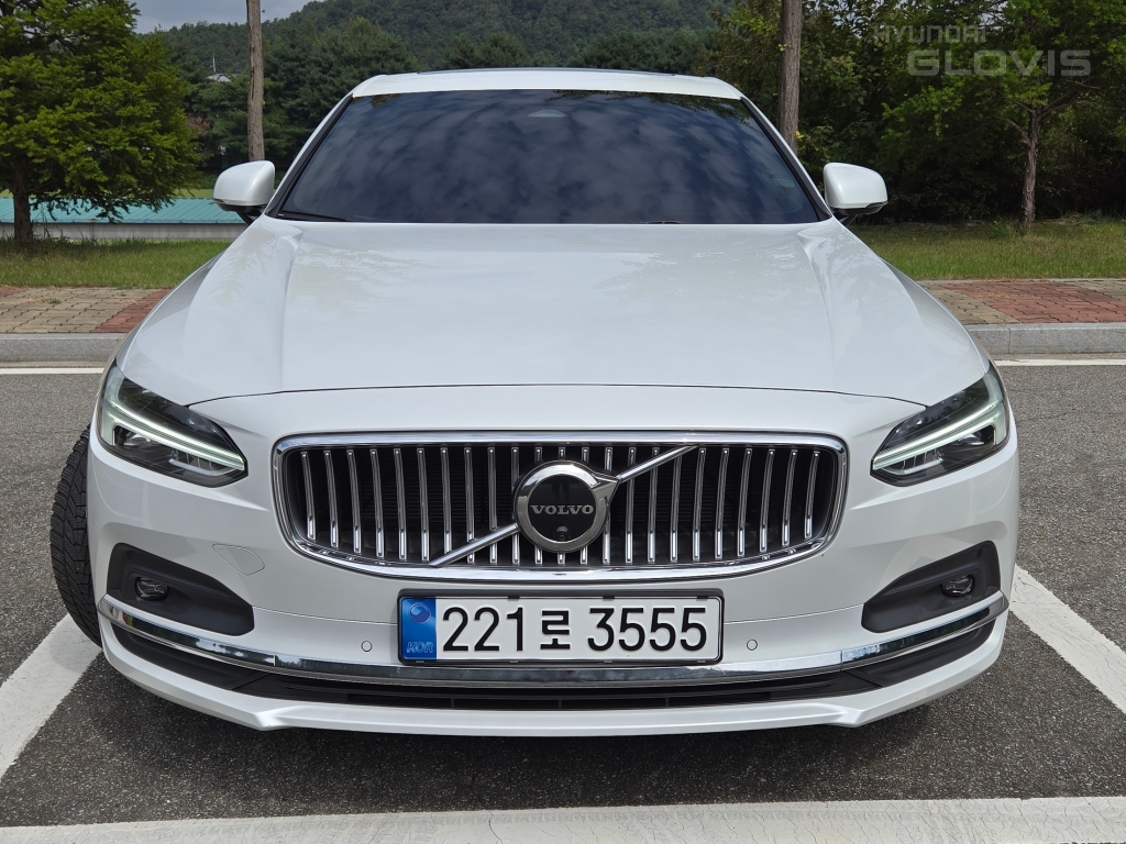 VOLVO The New S90 B6 AWD