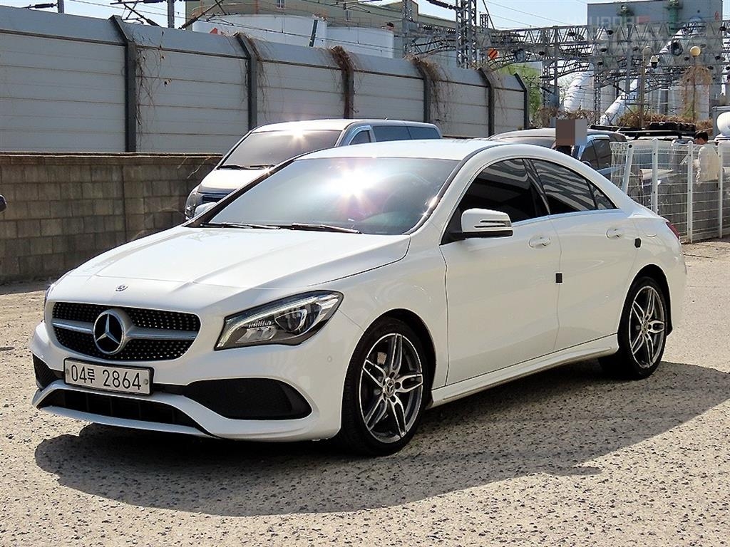 BENZ CLA-Class CLA 220
