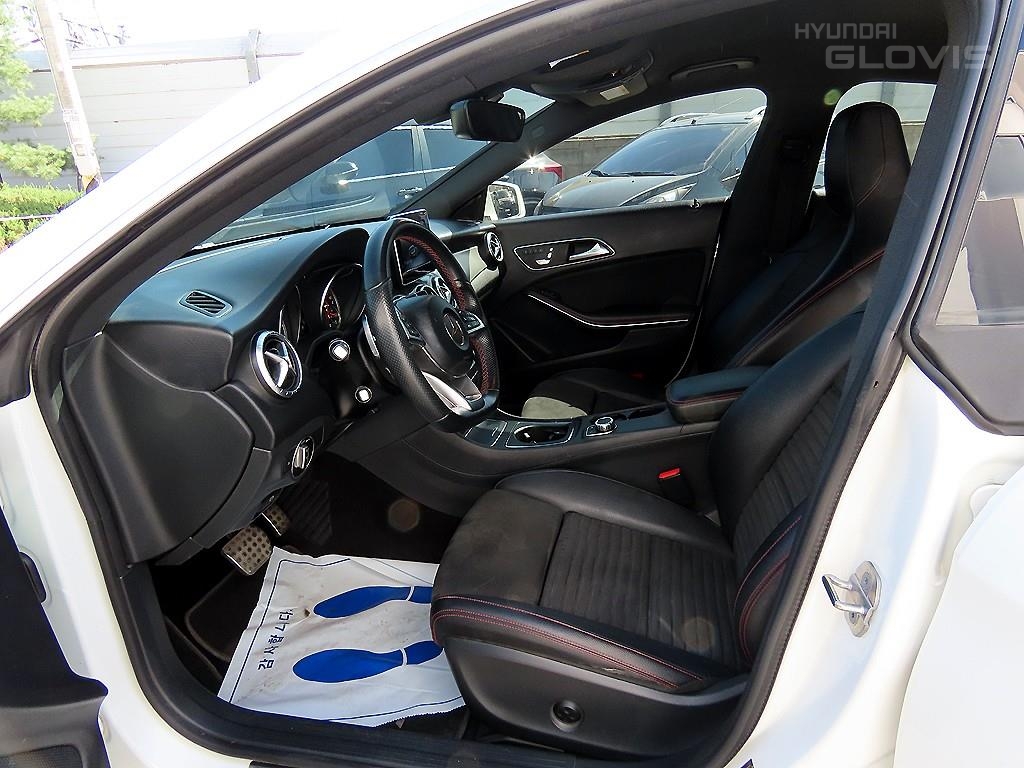 BENZ CLA-Class CLA 220