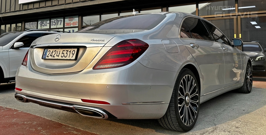 BENZ S-Class (6th Generation) S560L 4matic