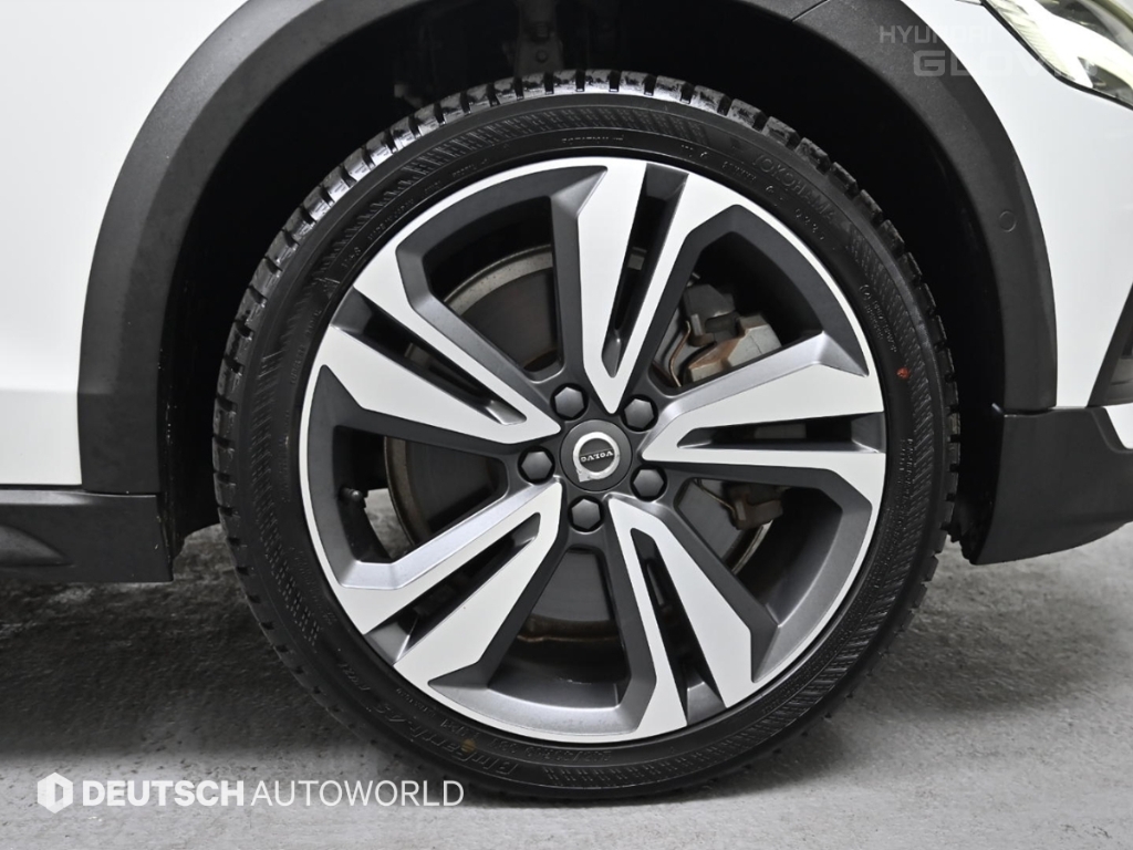 VOLVO V60 Cross Country (2nd Generation) 2.0 B5 AWD