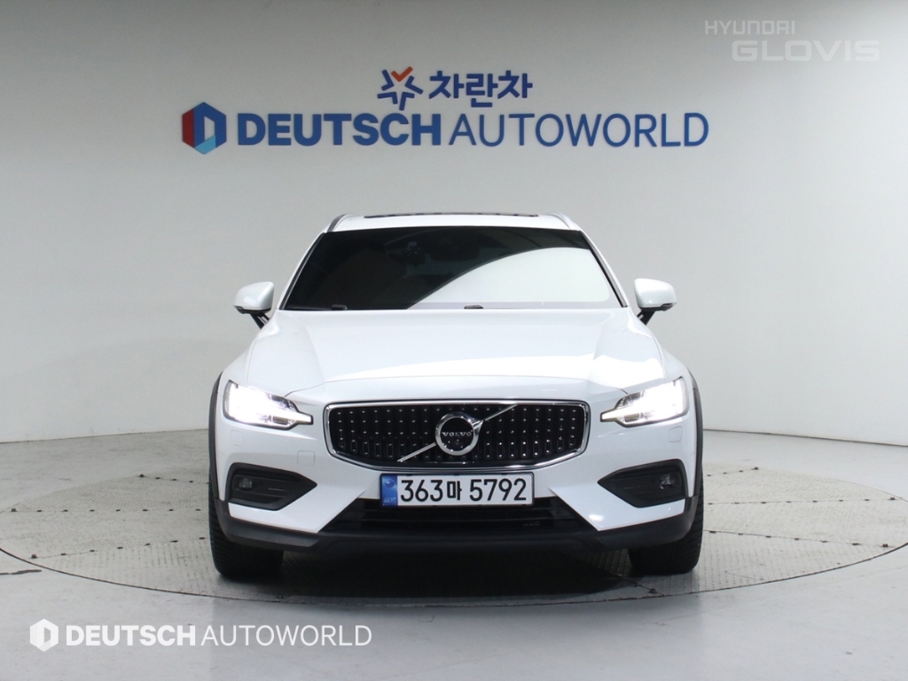 VOLVO V60 Cross Country (2nd Generation) 2.0 B5 AWD