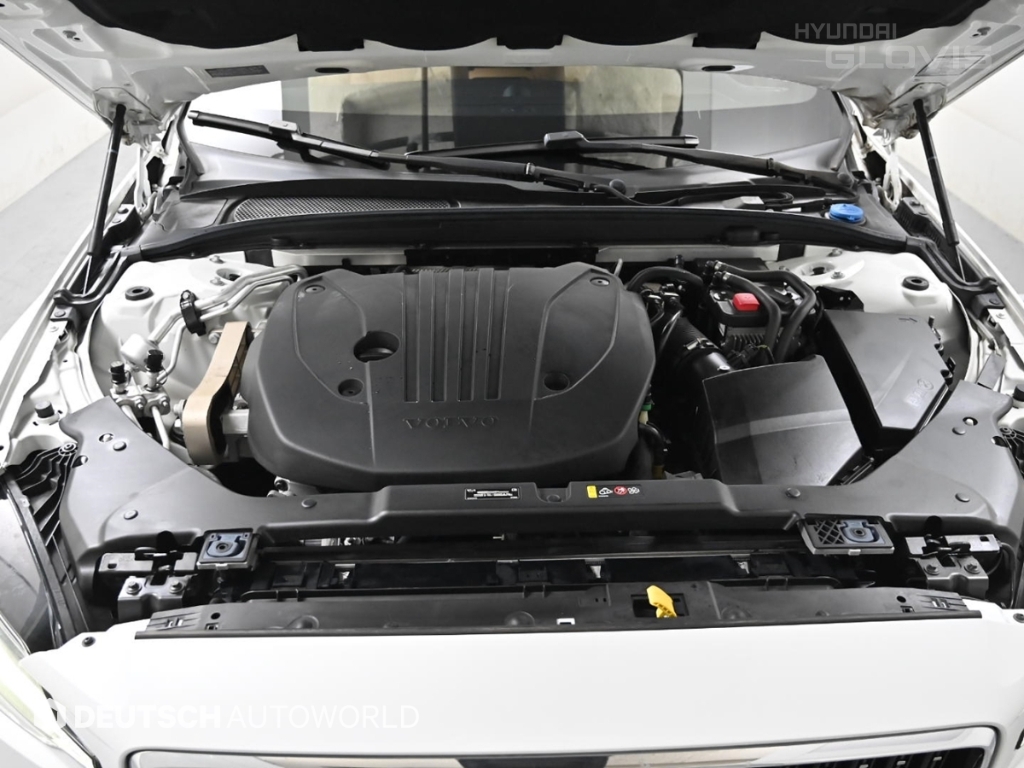 VOLVO V60 Cross Country (2nd Generation) 2.0 B5 AWD